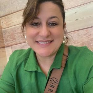 Meet your Posher, Adriane